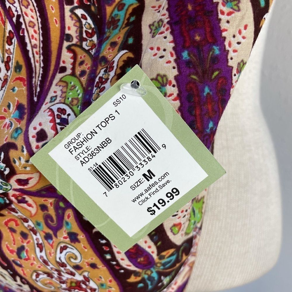 NWT Passports Paisley Tunic Top Size M - Picture 9 of 9
